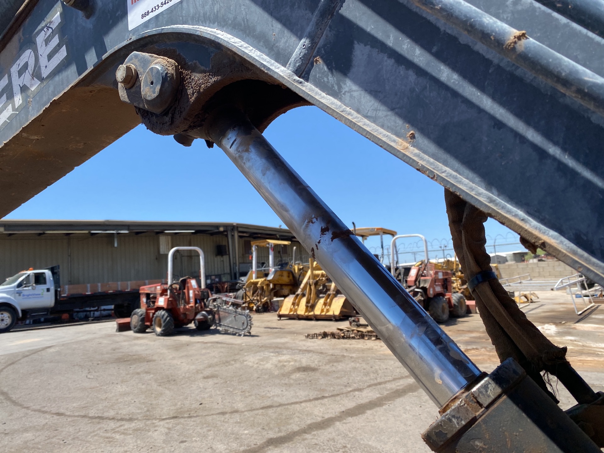 Photo - 19
