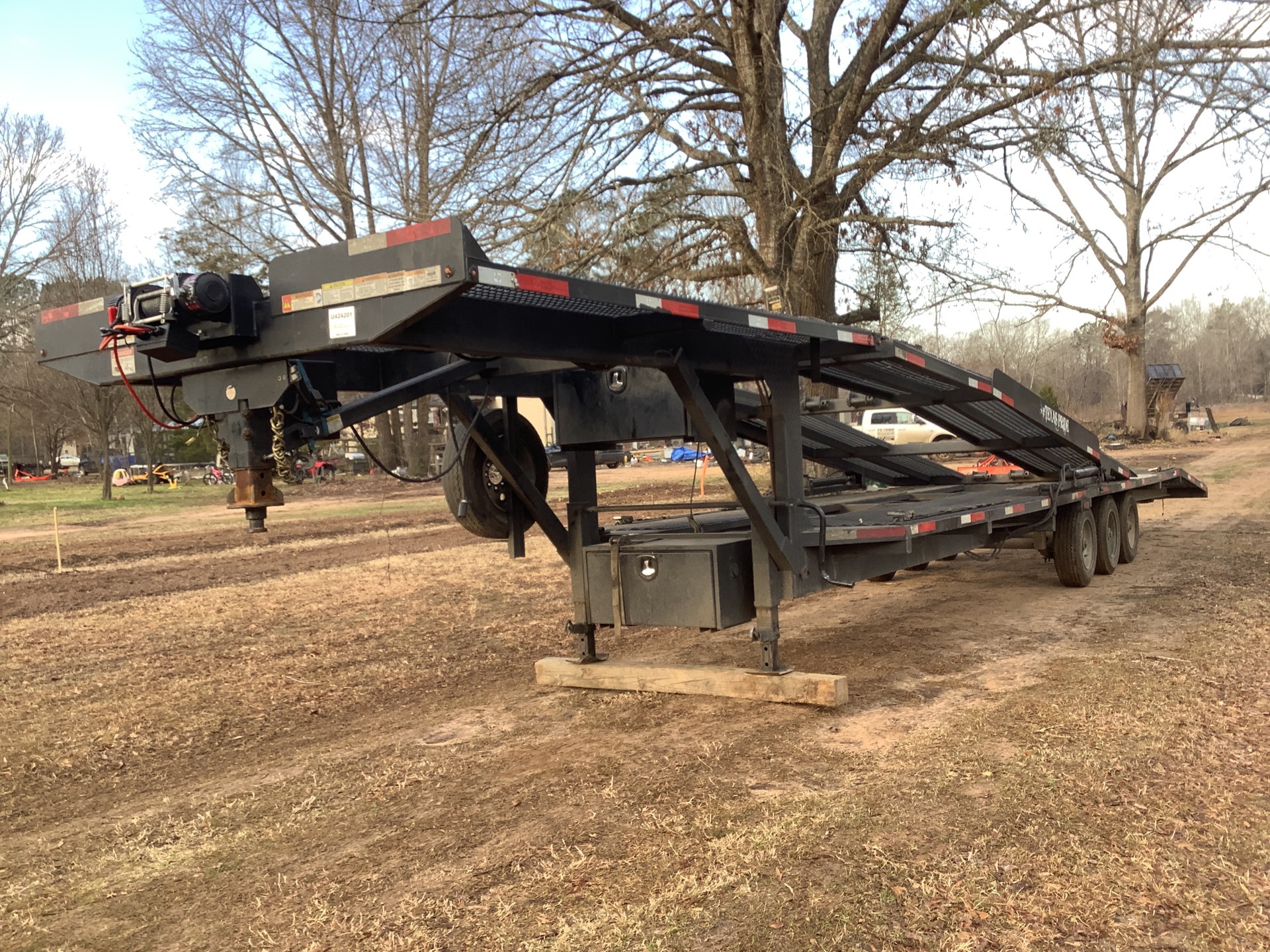 2020 Texas Pride CA84727KGN 4 Car Open Car Carrier Trailer