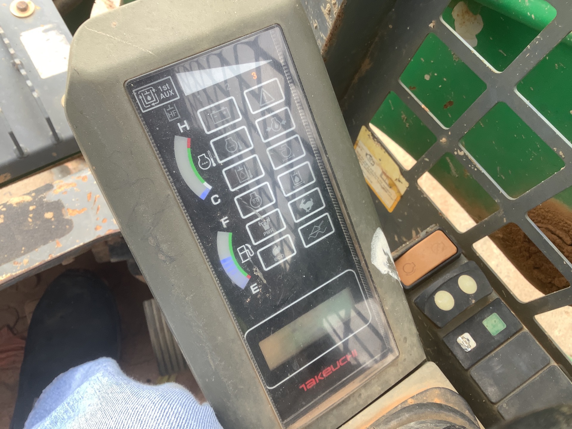 Photo - 6
