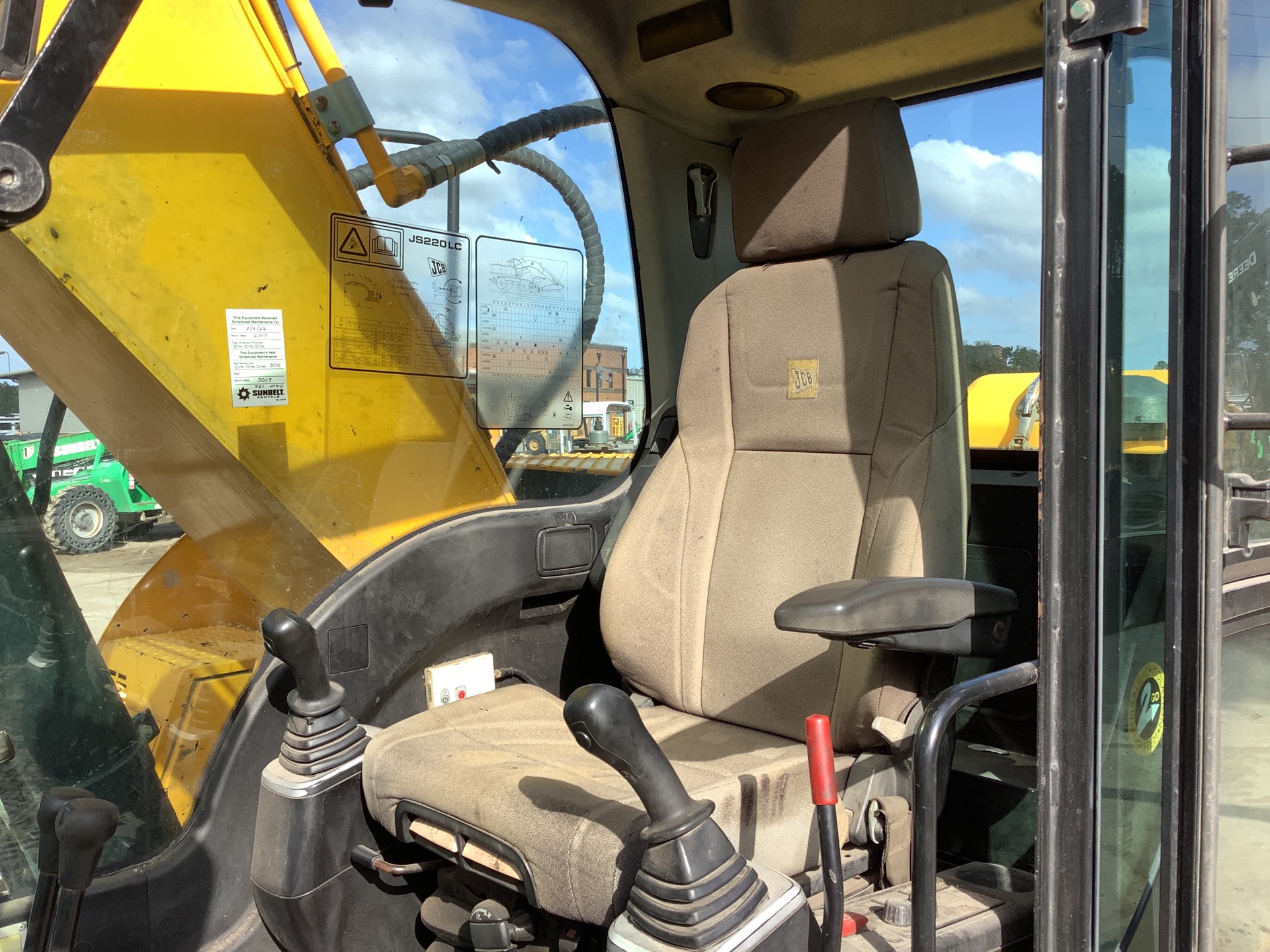 Photo - 18