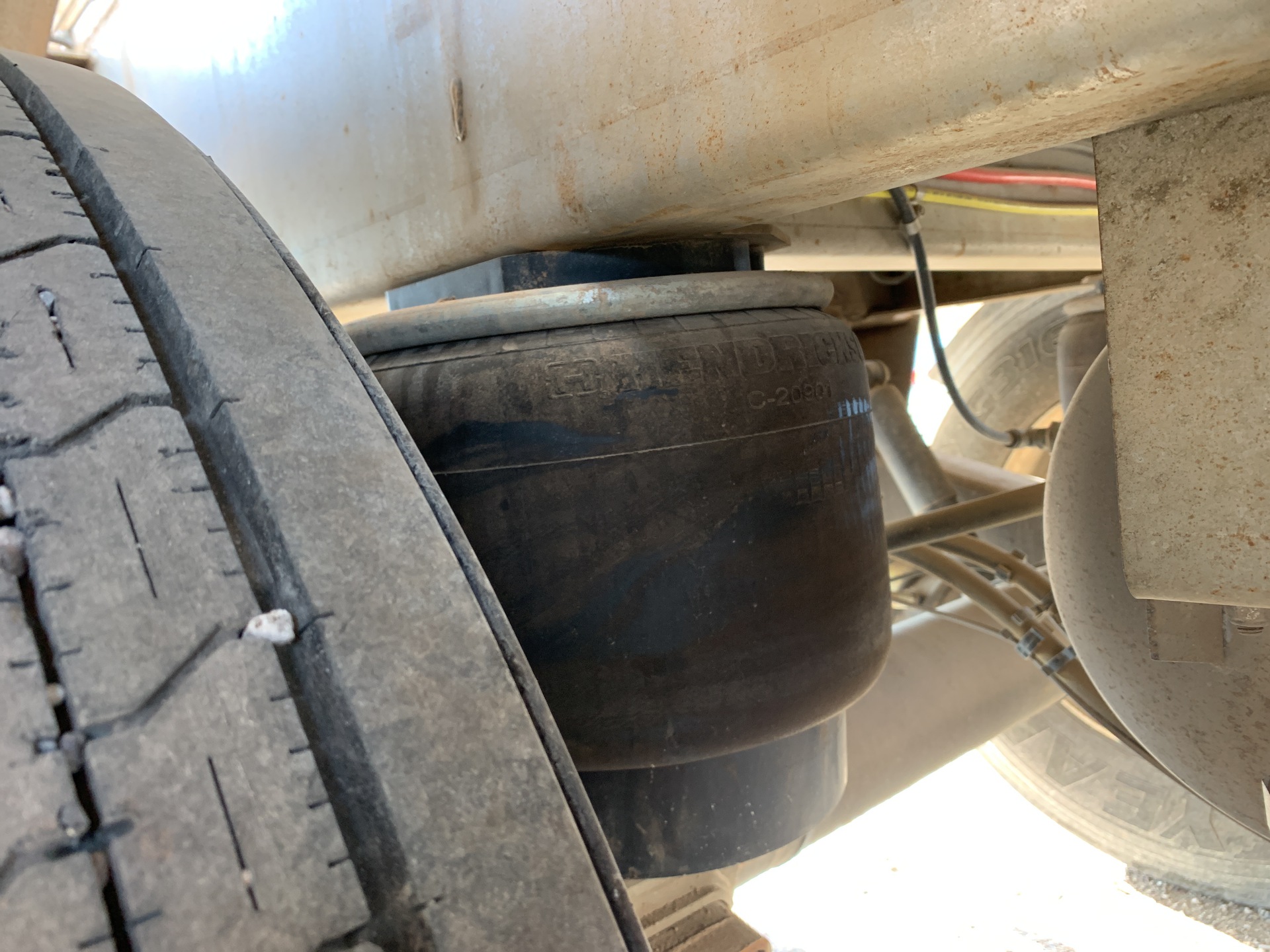 Photo - 16