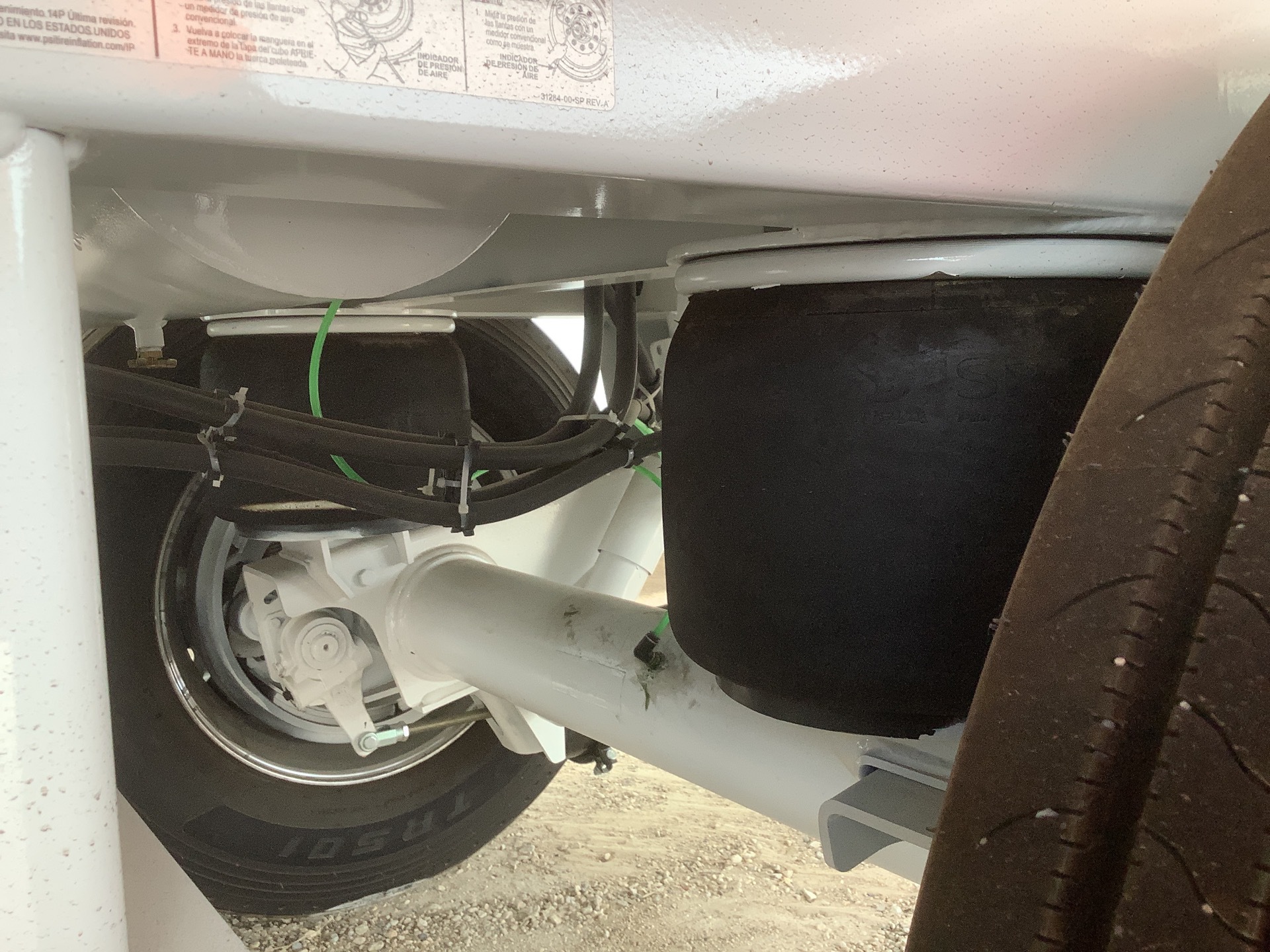 Photo - 14