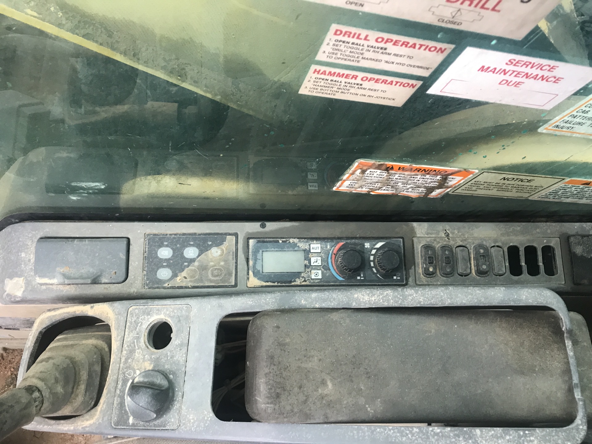 Photo - 10