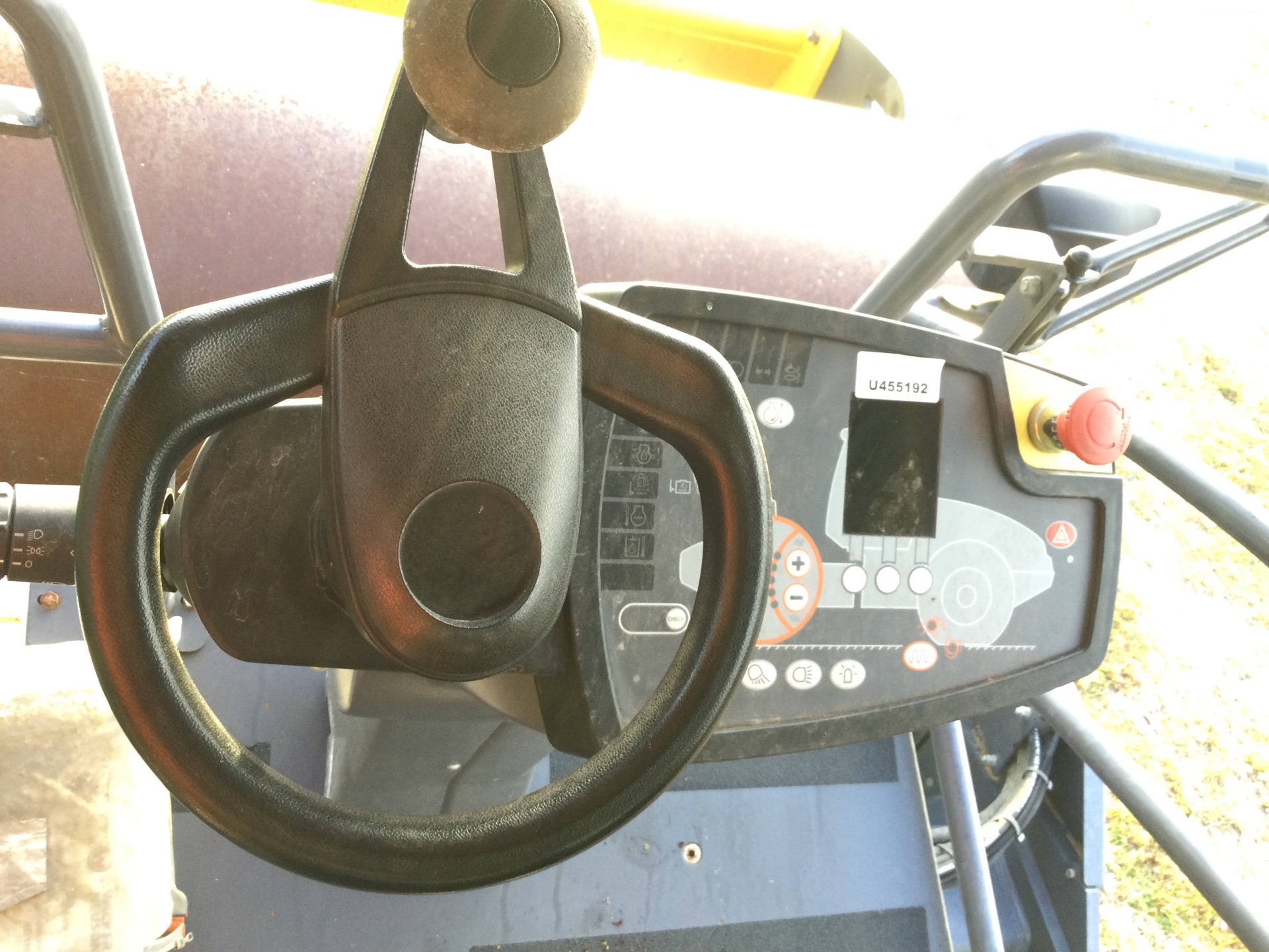 Photo - 16