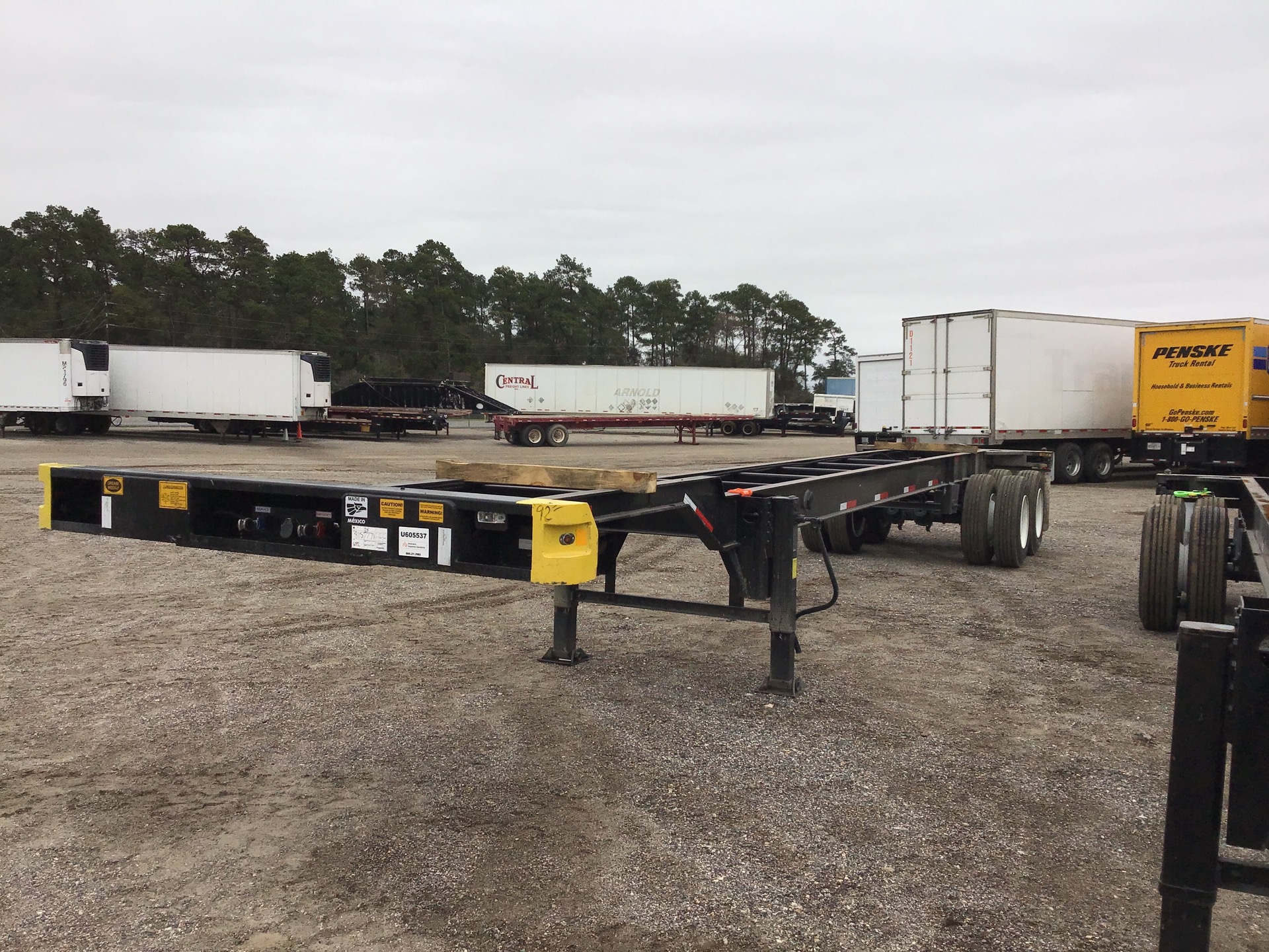 2023 Ventura Trailers 40 ft T/A Container Trailer Unused