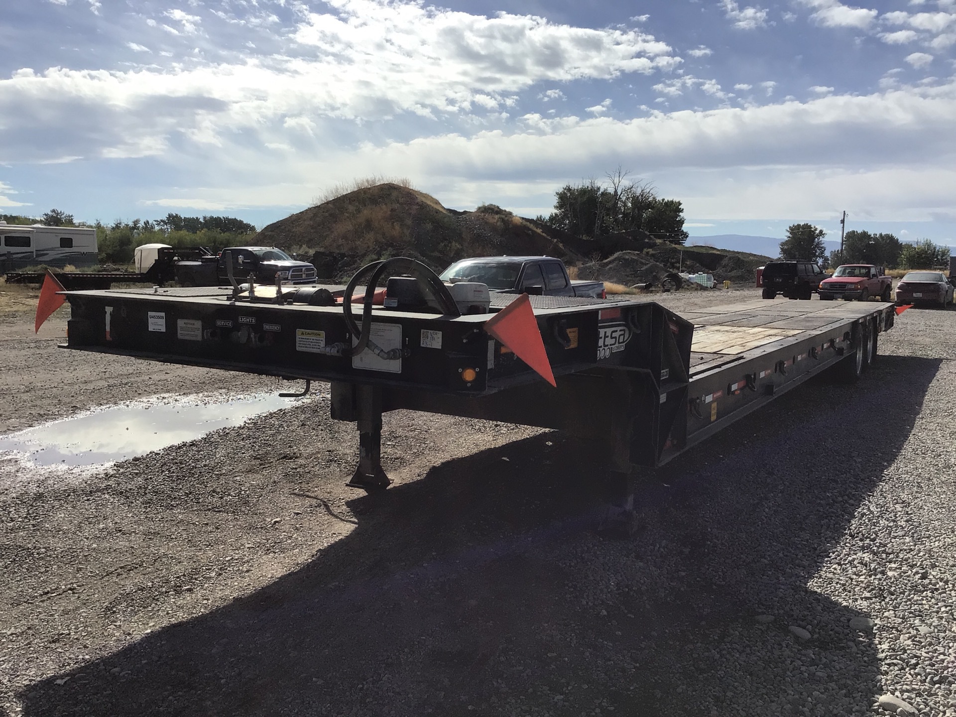 2022 TTSA LB35 49 ft T/A Hydraulic Tail Trailer