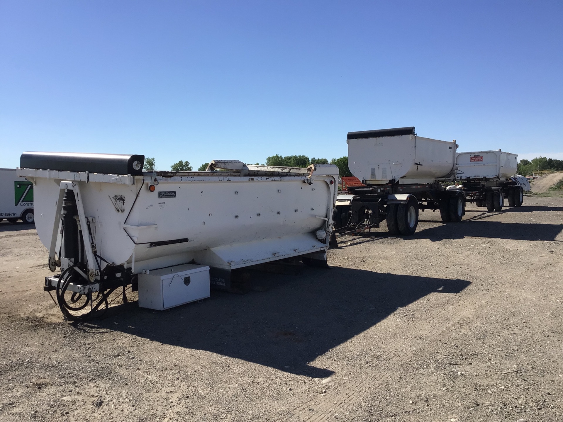 Quantity of (3) 2-1999 Reliance T/A Pups, 1- Truck Body 10 CY Transfer Trailer