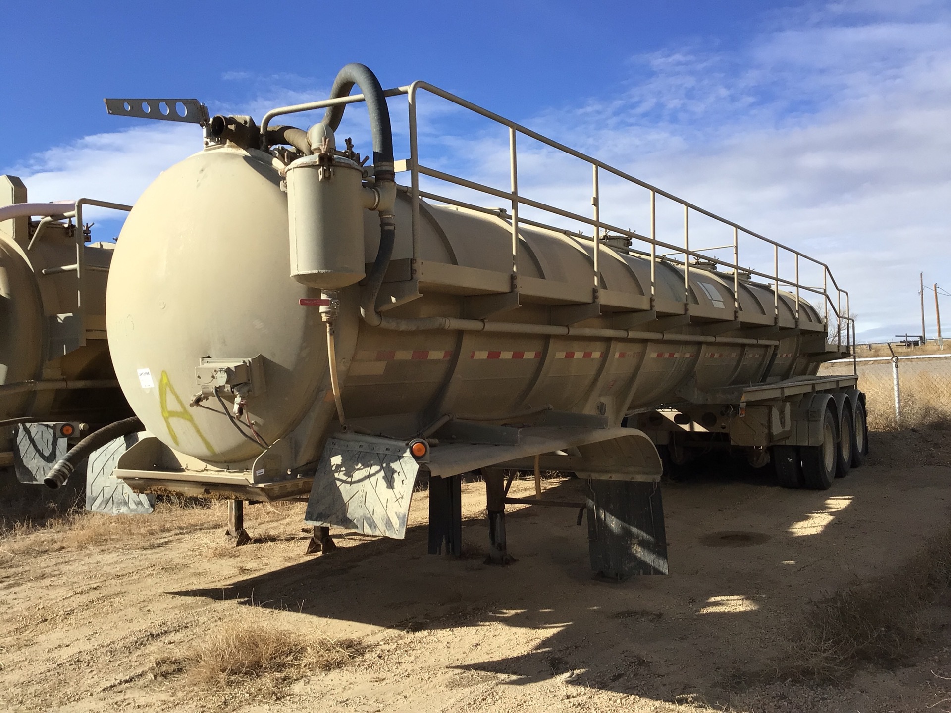 2015 Troxell Company Tri/A Vacuum Tanker Trailer