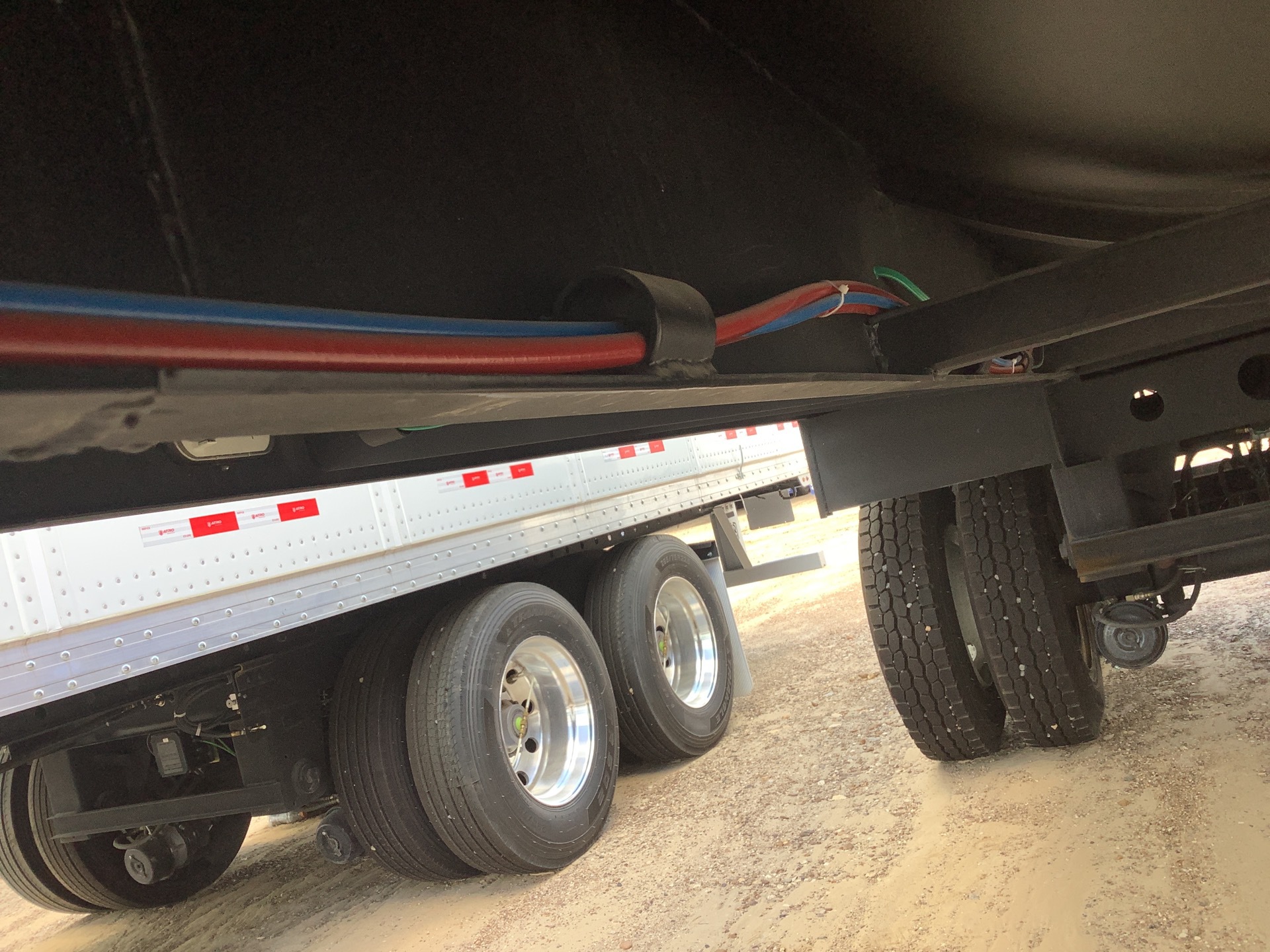 Photo - 11