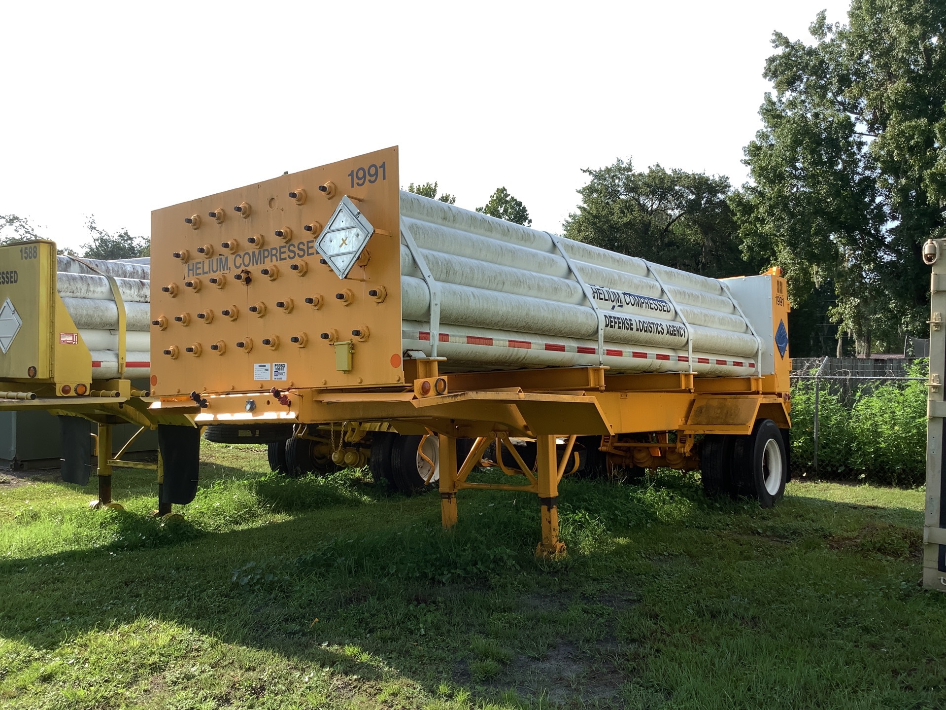 Compressed Gas Cylinder Trailer