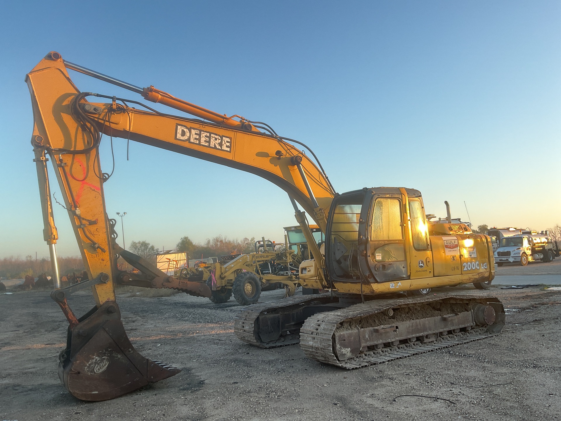 John Deere 200C LC Tracked Excavator