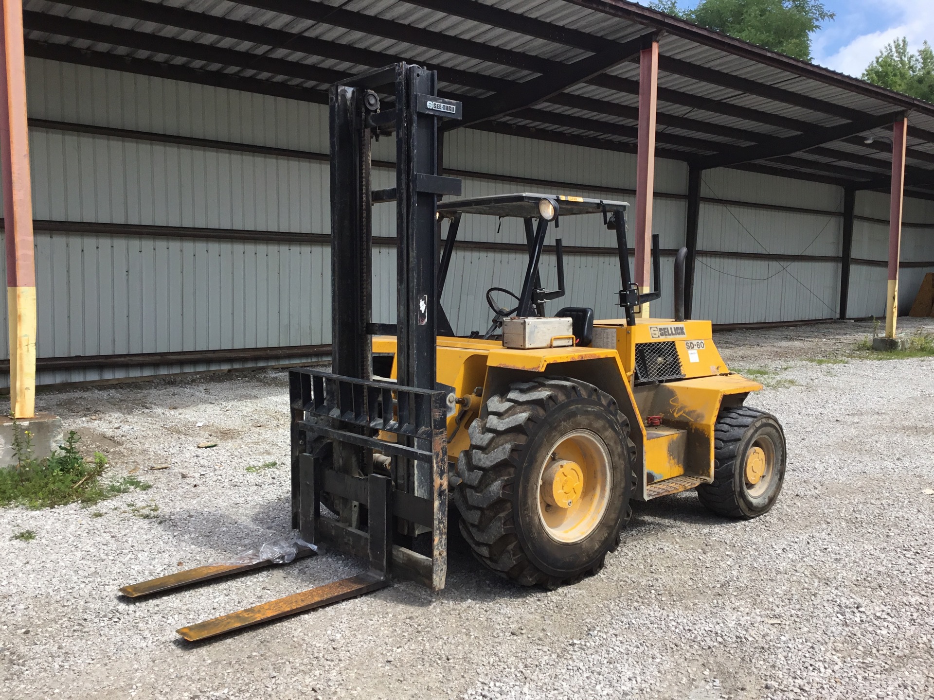 Sellick SD-80 8000 lb 4x2 Rough Terrain Forklift