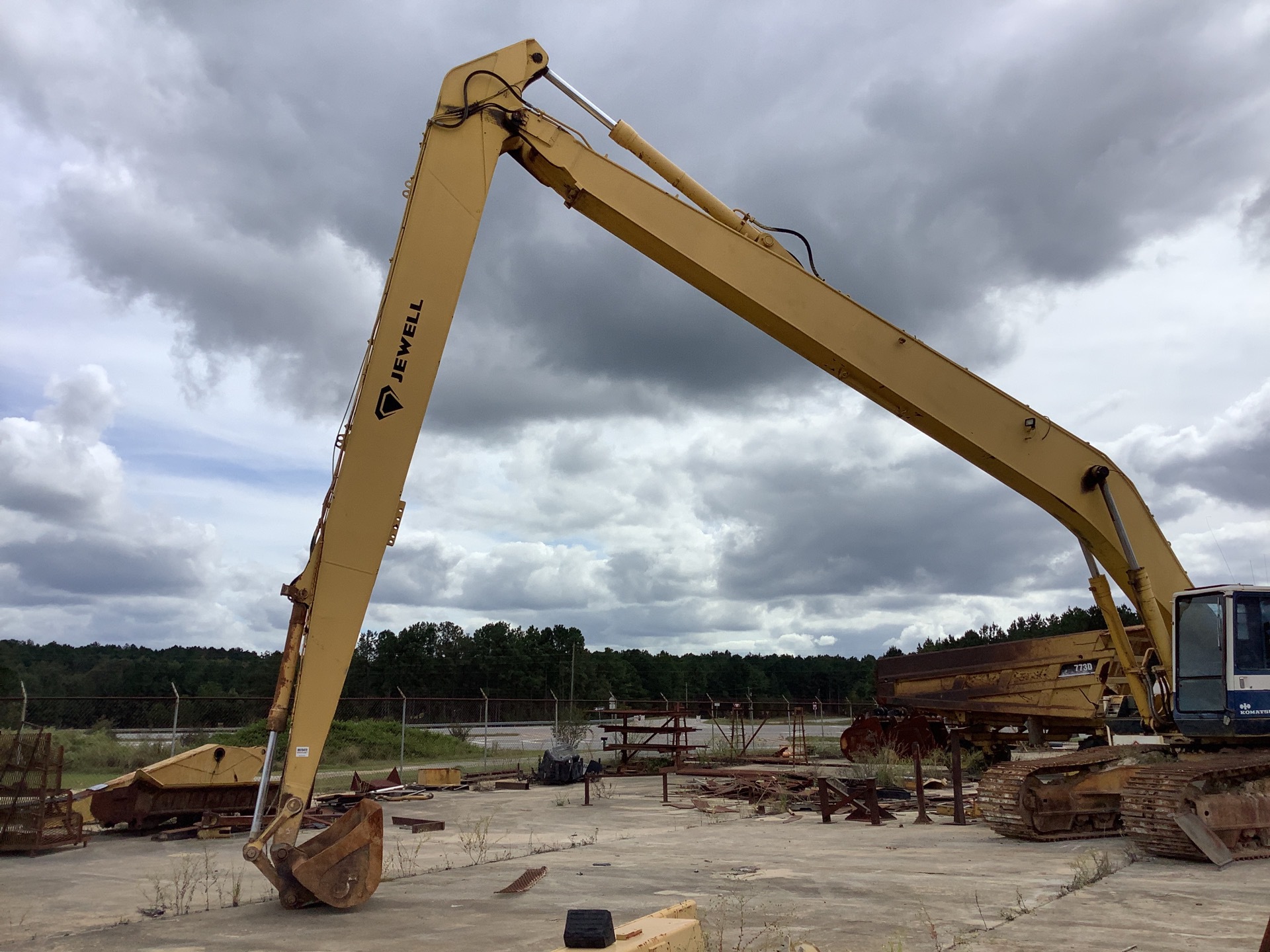 Jewel PC400ER70 Excavator Long Reach Boom & Stick w/ Bucket