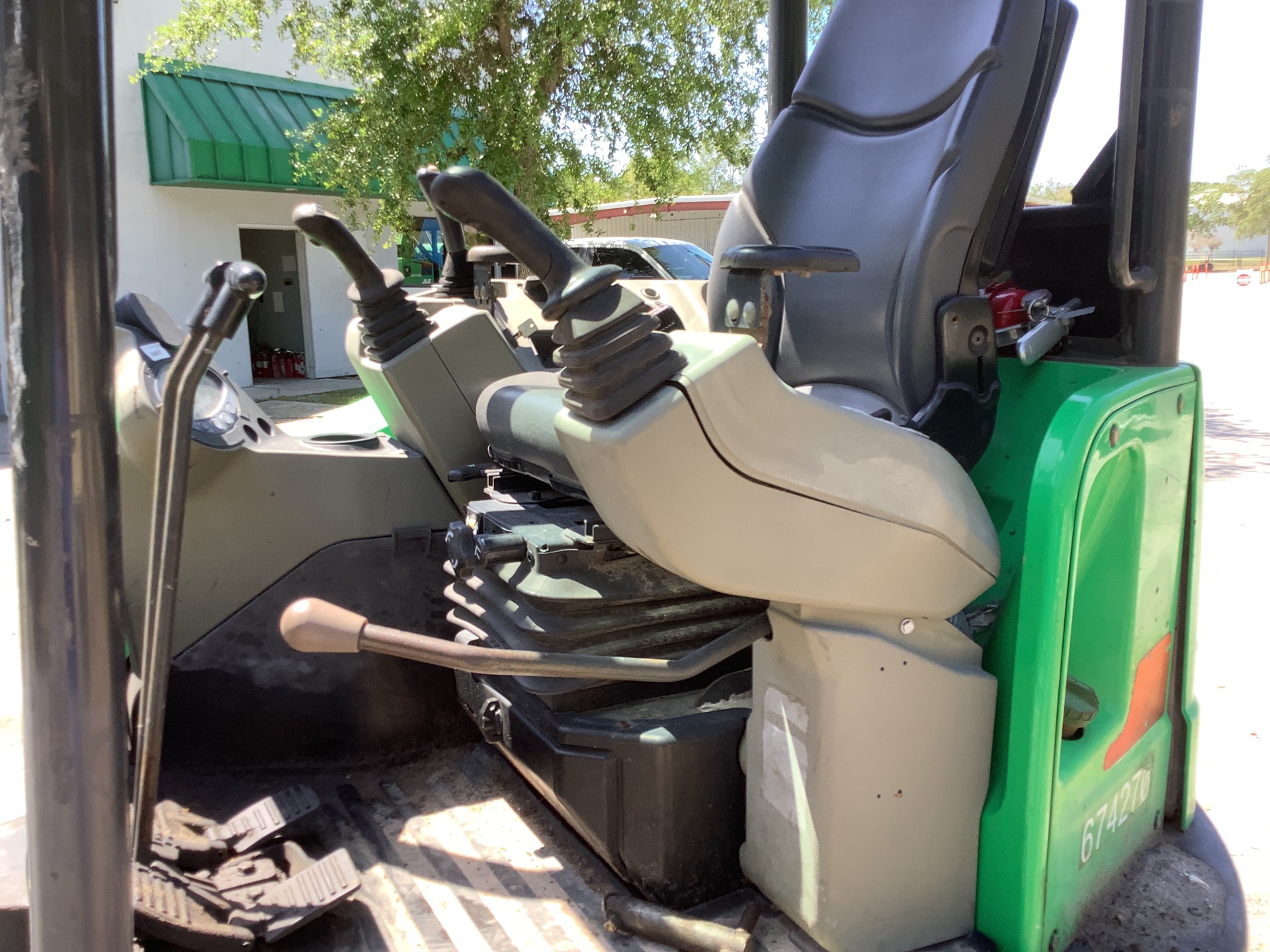 Photo - 10