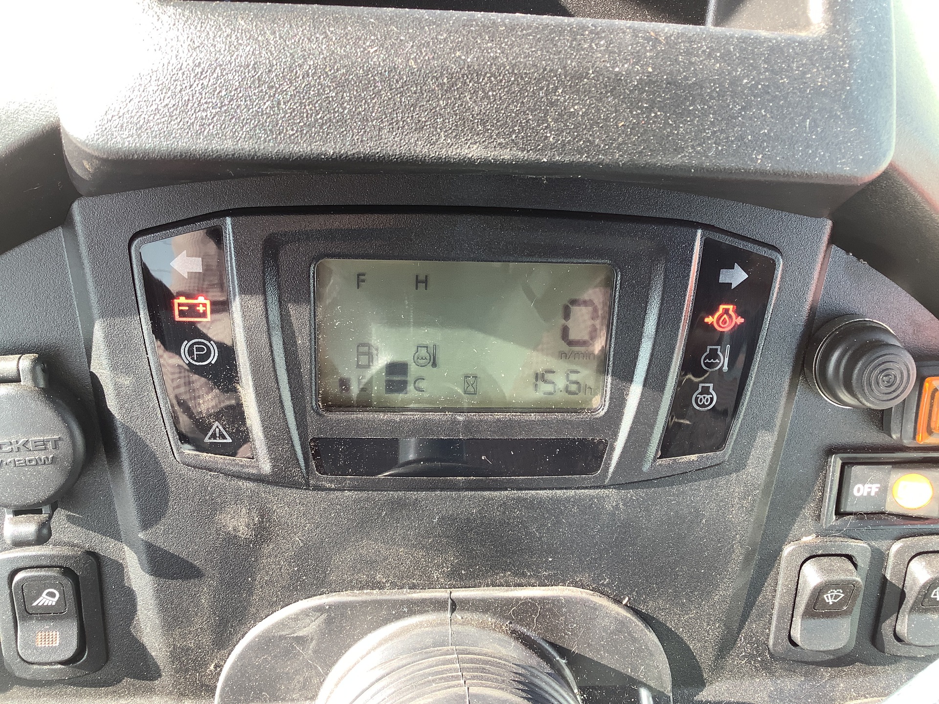 Photo - 16